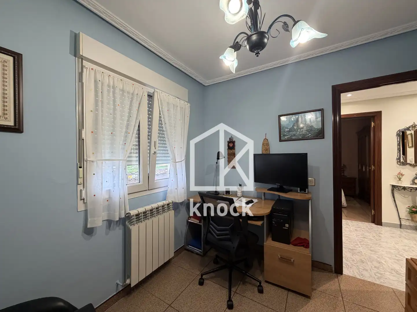 Dormitori de Casa adosada en venda en Langreo amb Calefacció i Parquet