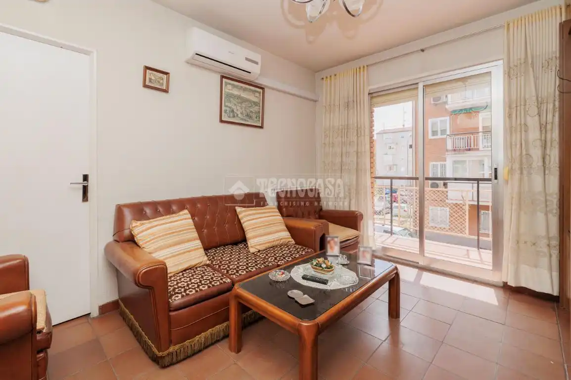 Living room of Flat for sale in Madrid  with Air Conditioner, Heating and Terrace