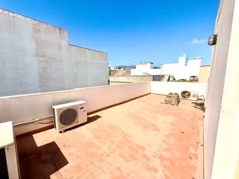Terrace of Houses for sale in Ingenio  with Air Conditioner, Terrace and Oven