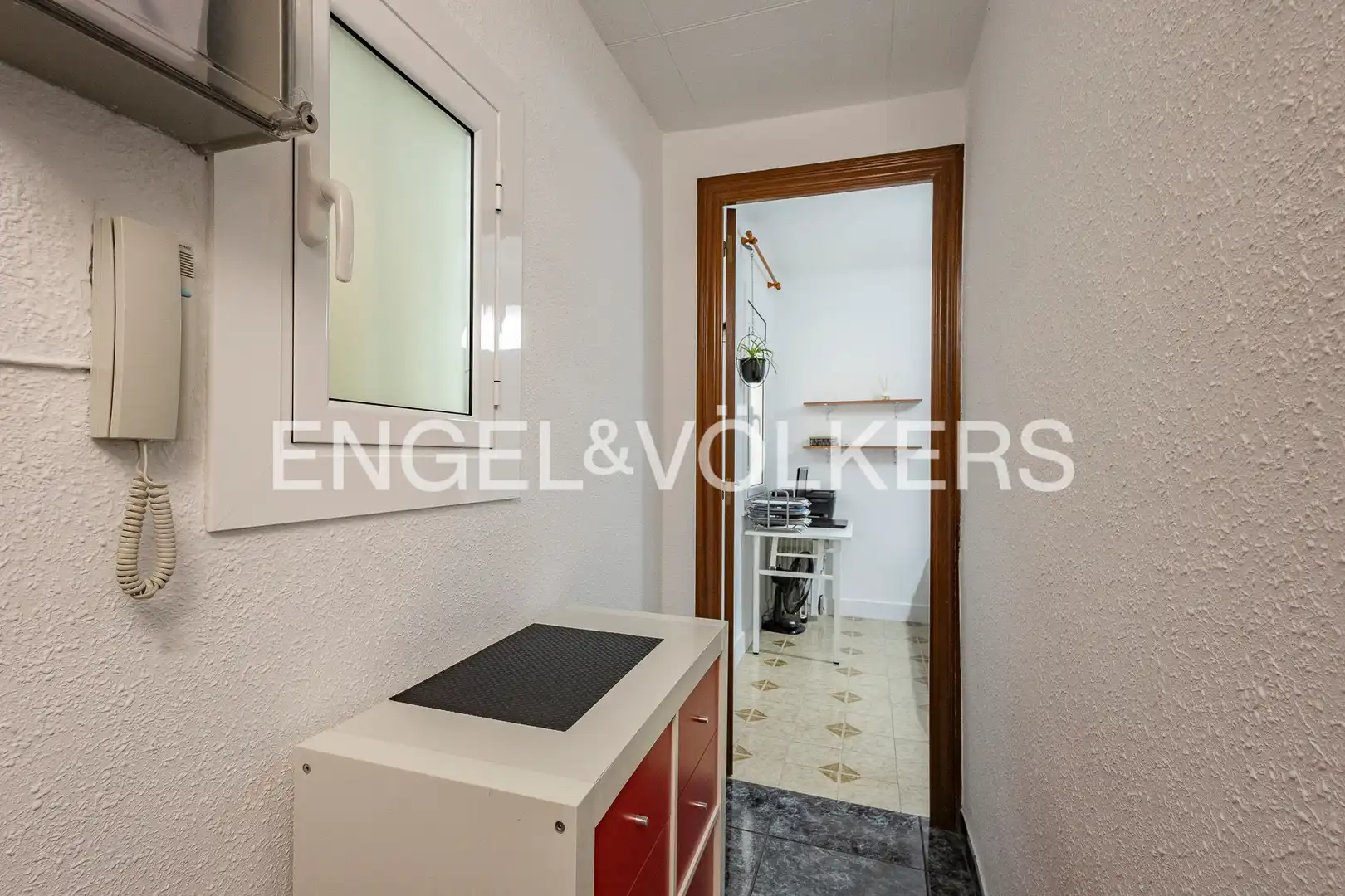 Piso en venta en Esplugues de Llobregat con Calefacción y Terraza
