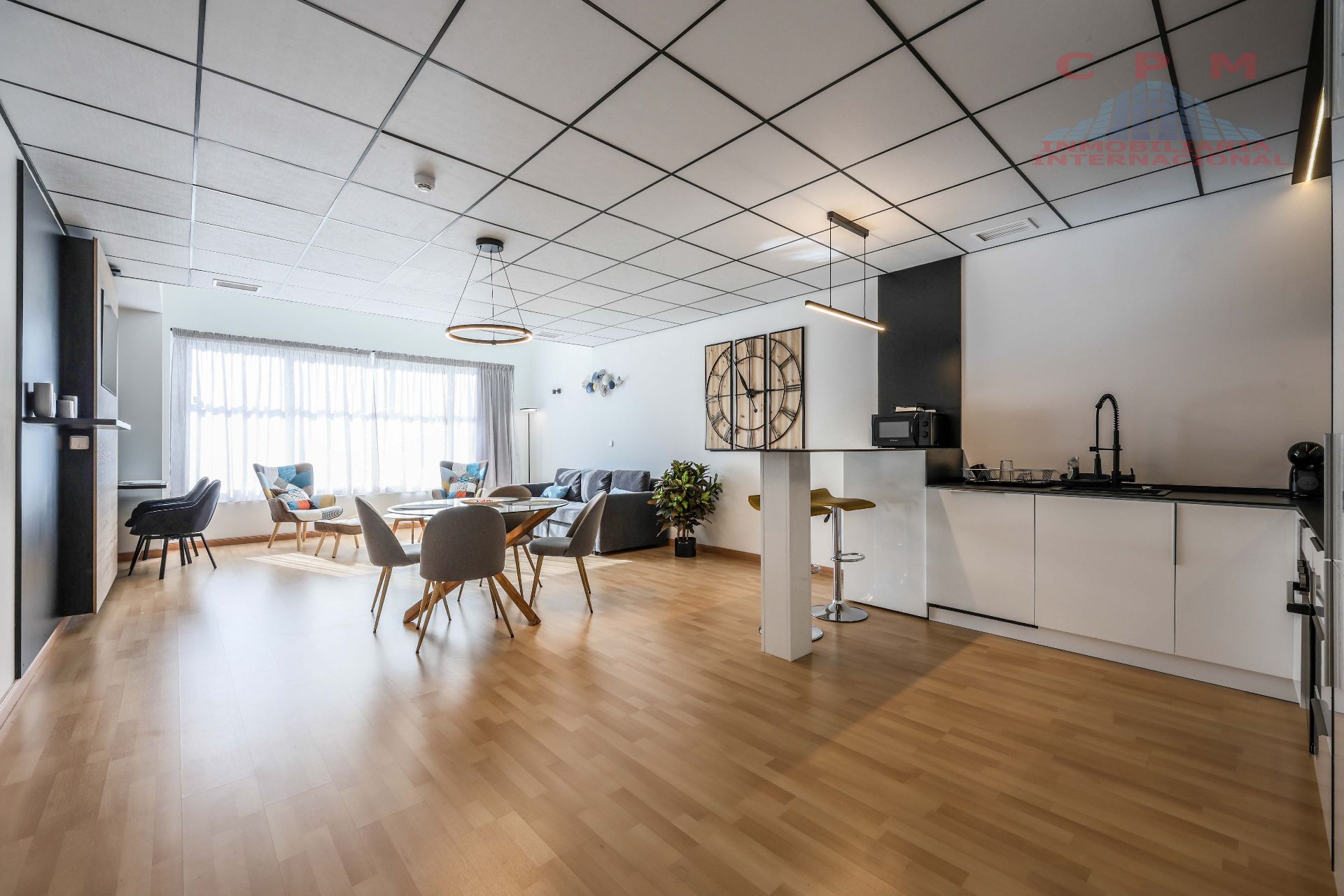 Living room of Flat for rent in Alcobendas  with Air Conditioner, Heating and Parquet flooring