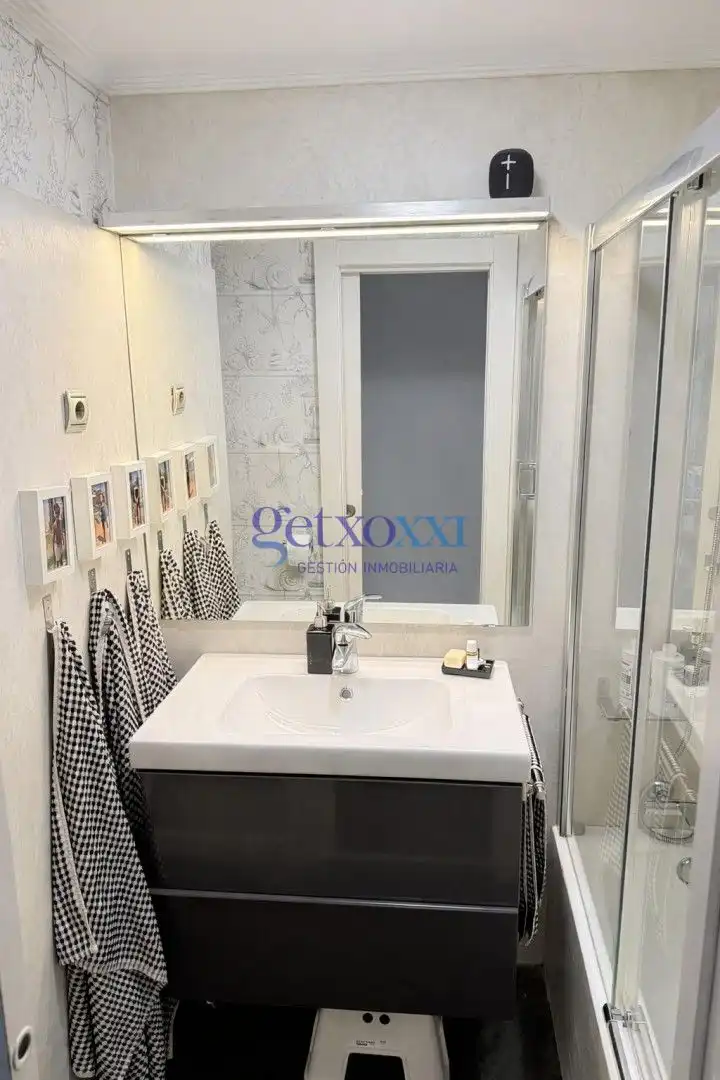 Baño de Piso en venta en Leioa con Calefacción, Terraza y Trastero