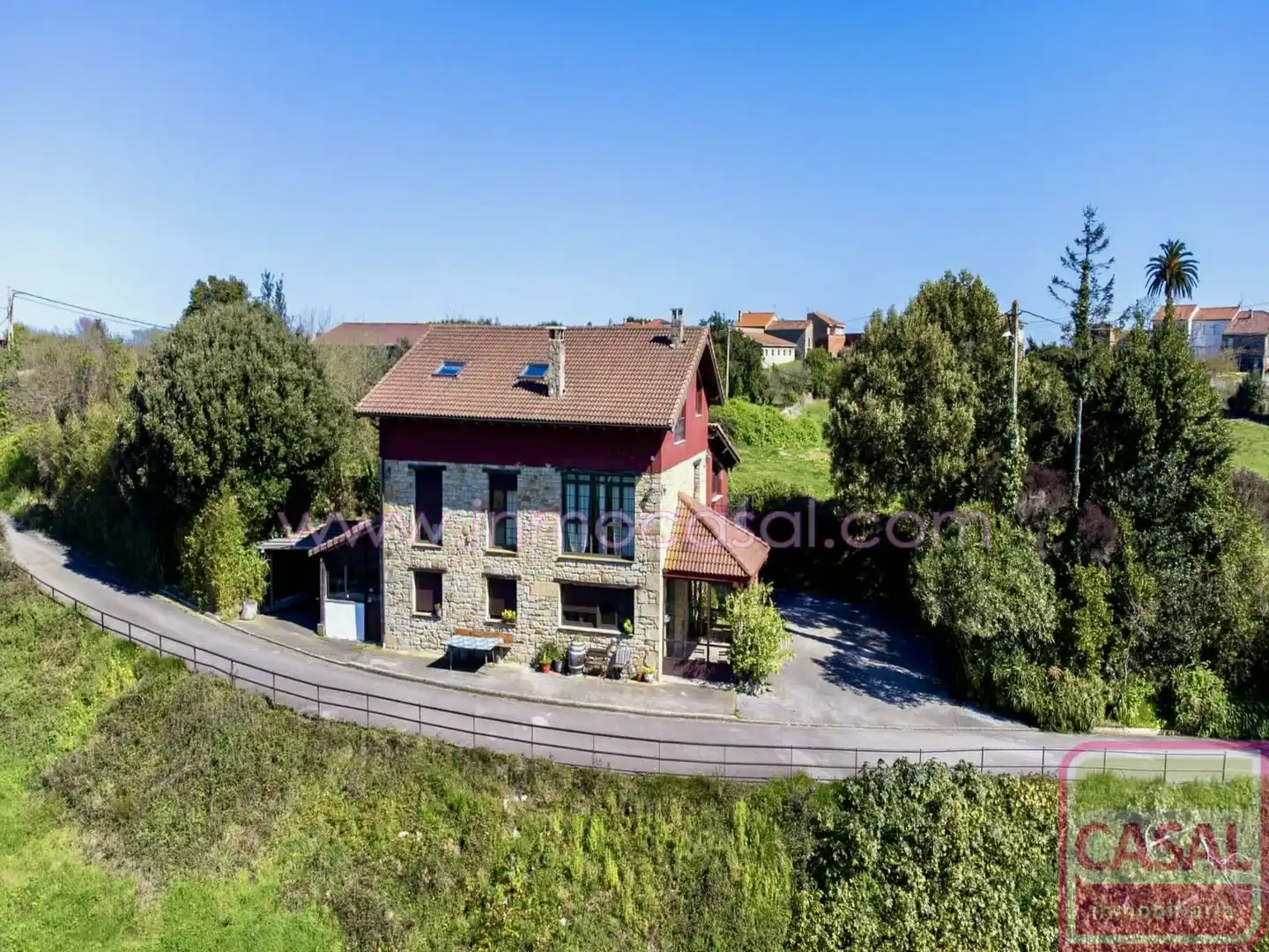 Casa o chalet en venta en Colunga con Calefacción, Terraza y Trastero