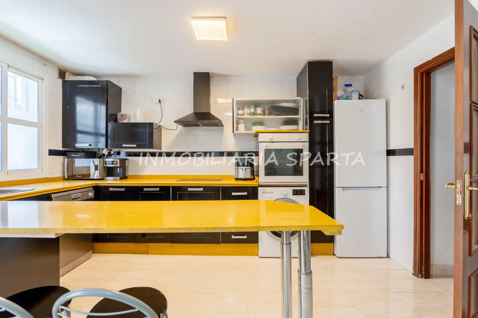 Kitchen of Detached homes for sale in Espartinas  with Air Conditioner and Heating