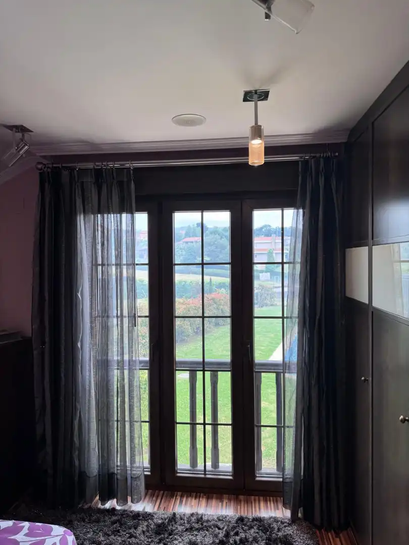 Comedor de Casa o chalet en venta en Gijón  con Calefacción, Terraza y Trastero