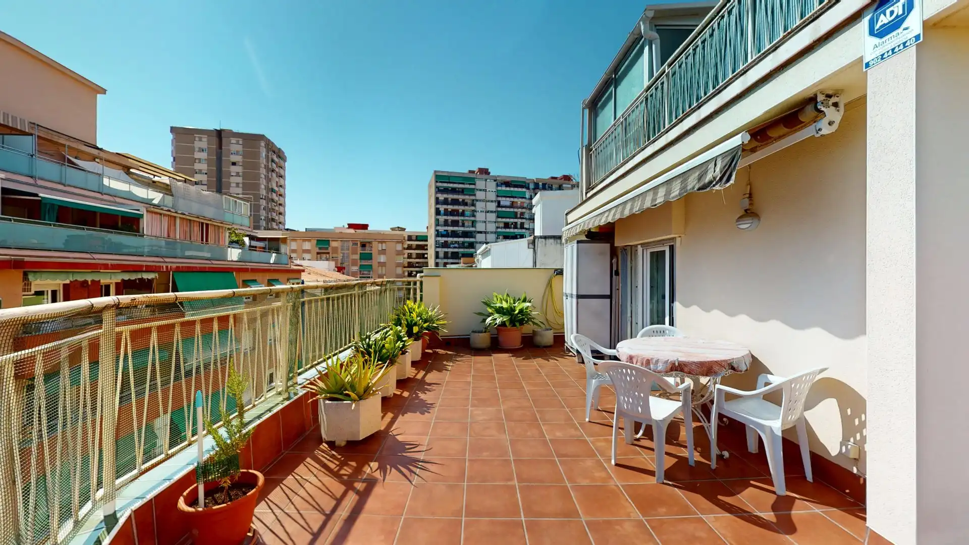 Terrassa de Àtic en venda en L'Hospitalet de Llobregat amb Aire condicionat, Terrassa i Traster