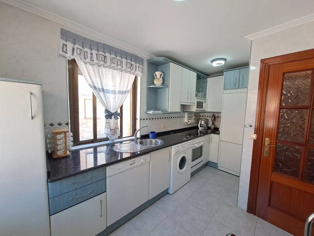 Cocina de Casa o chalet en venta en Las Quintanillas con Calefacción y Terraza