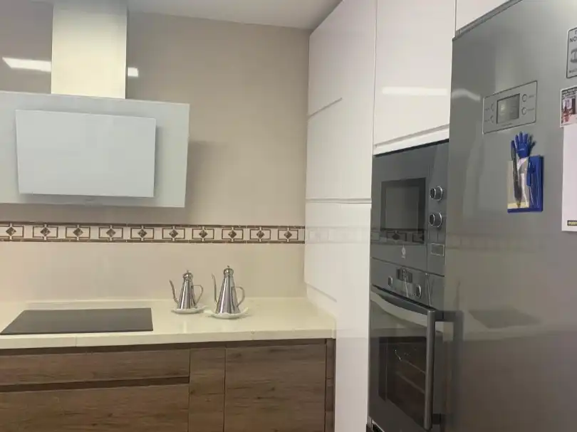 Küche von Wohnung zur Miete in Málaga Capital mit Klimaanlage und Balkon
