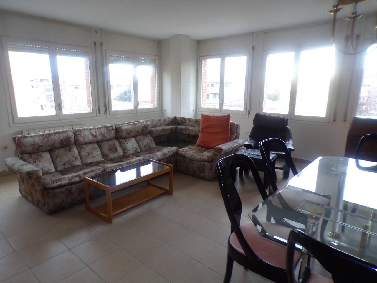 Sala de estar de Piso en venta en Figueres con Amueblado