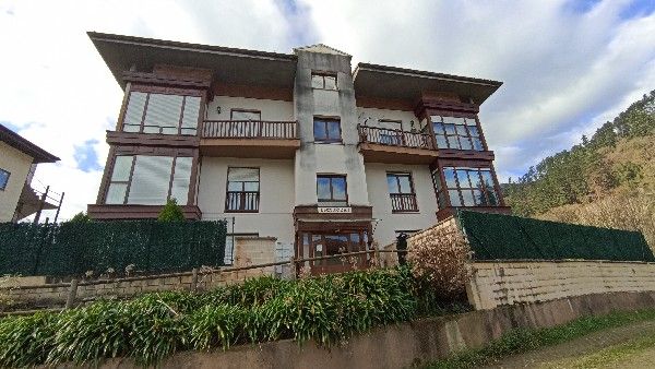 Exterior view of House or chalet for sale in Güeñes