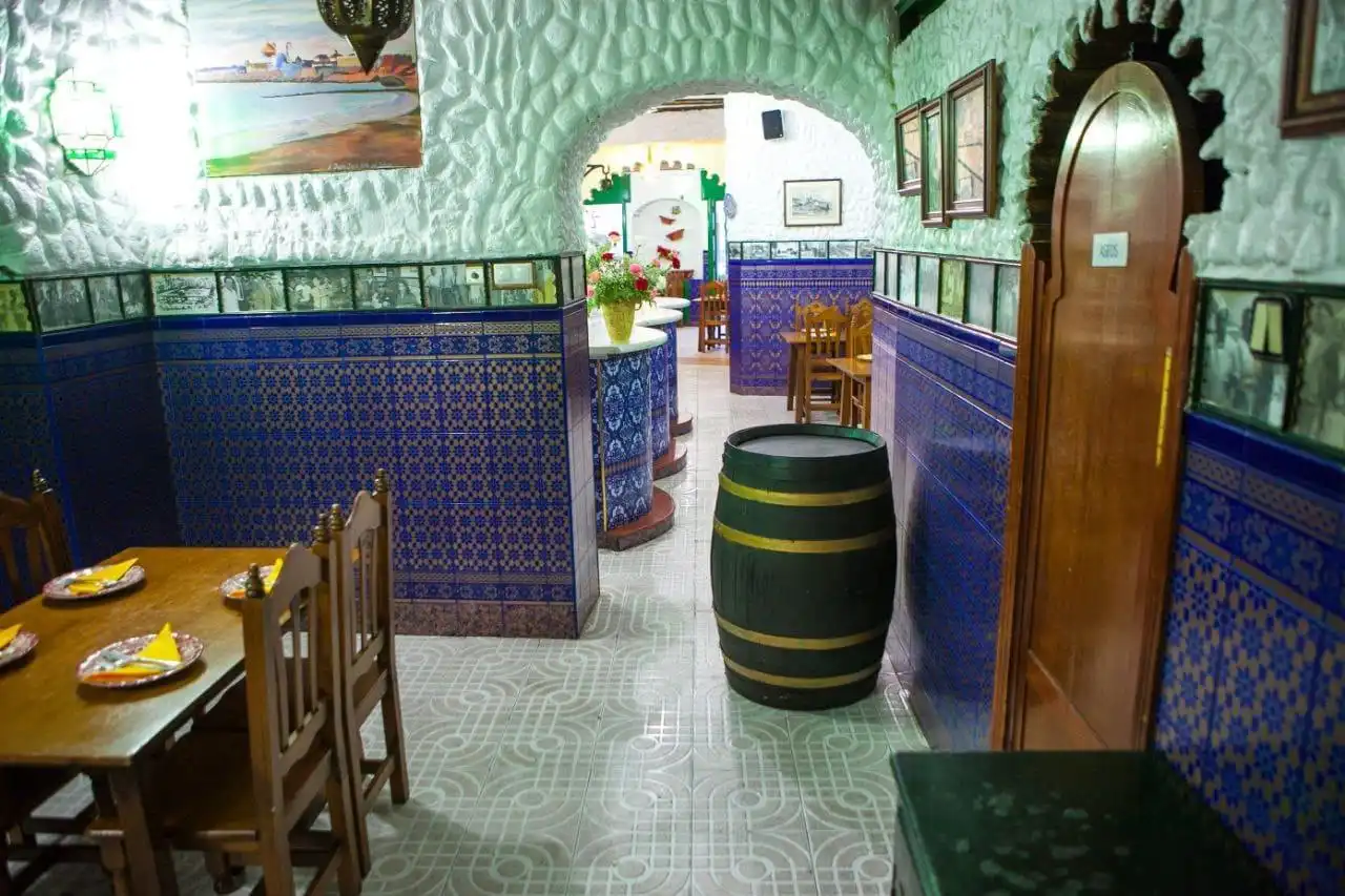 Local comercial en alquiler en La Caleta - La Viña, imagen 2