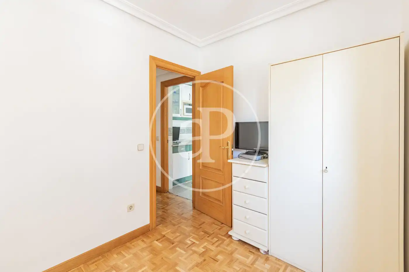 Flat for rent in Madrid  with Air Conditioner, Heating and Private garden