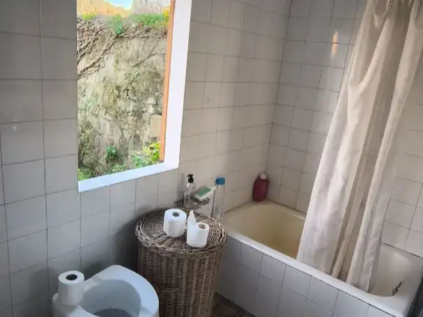 Bany de Casa o xalet en venda en A Cañiza   amb Terrassa i Balcó