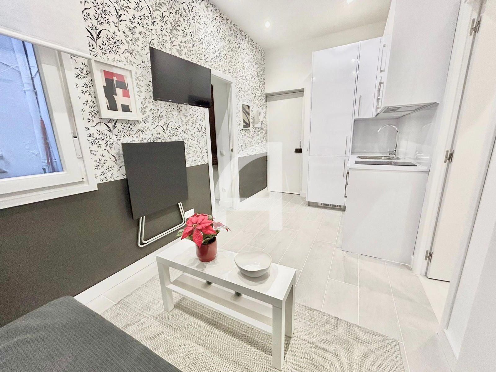 Dormitori de Pis en venda en  Madrid Capital amb Aire condicionat, Calefacció i Moblat