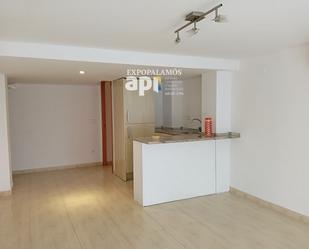 Premises to rent in Palamós  with Air Conditioner