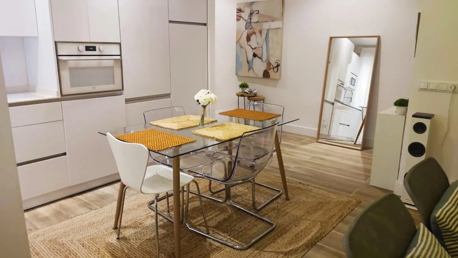 Comedor de Piso de alquiler en Madrid con Calefacción