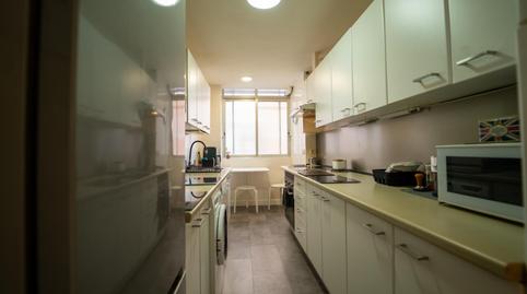 Foto 4 de Piso en venta en Apóstol Santiago,  Madrid Capital
