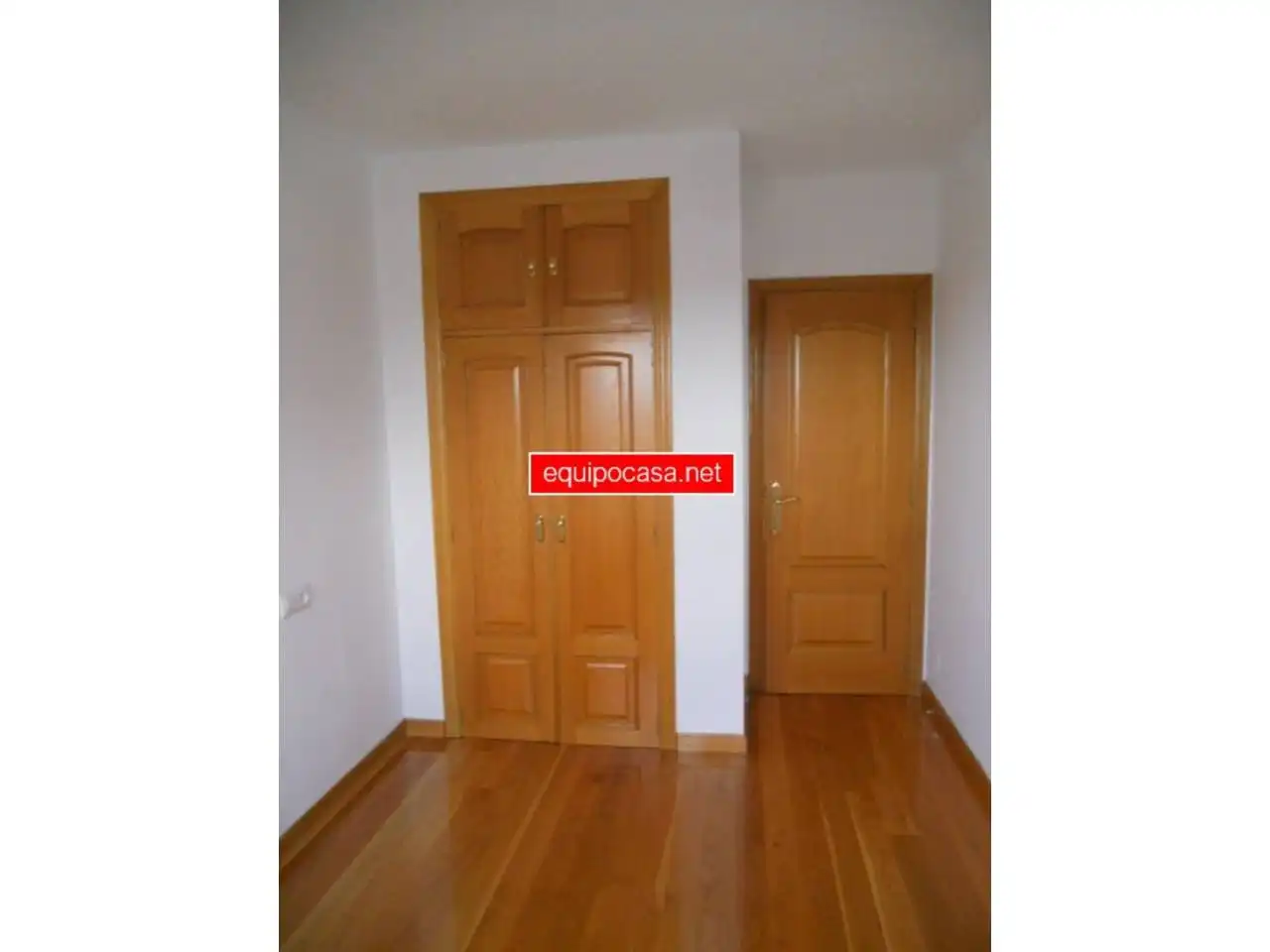 Habitación de Dúplex en venta en Lugo con Calefacción, Terraza y Trastero