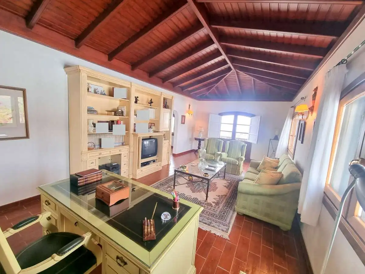Sala de estar de Casa o chalet en venta en Tías con Jardín privado, Terraza y Amueblado