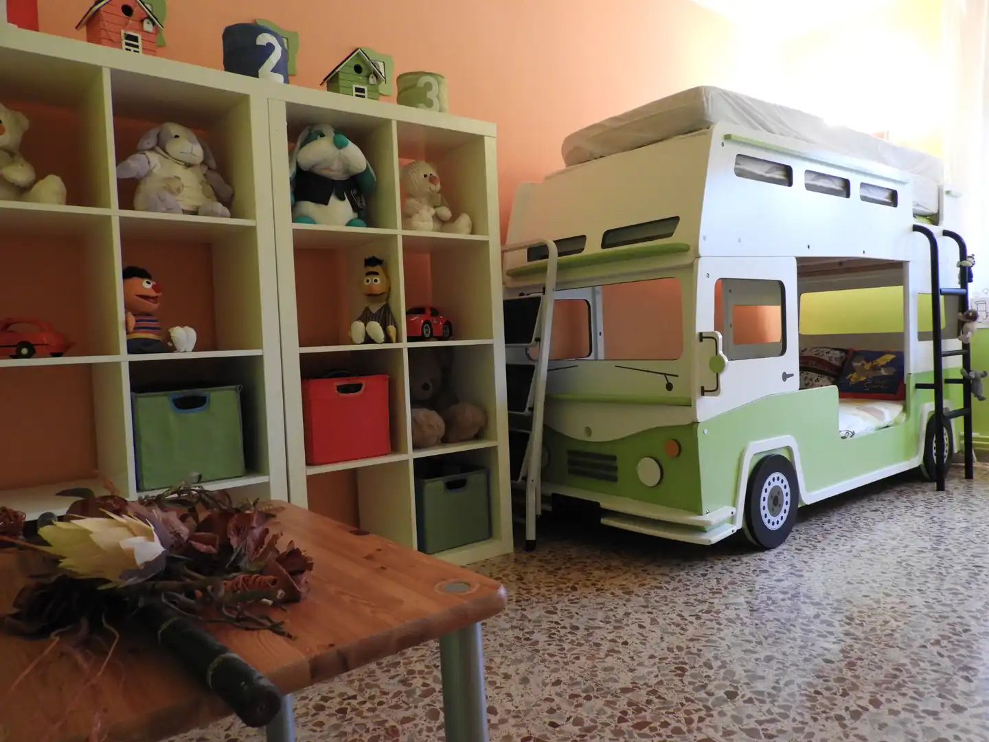 Schlafzimmer von Haus oder Chalet zum Verkauf in Castellar del Vallès mit Klimaanlage, Heizung und Privatgarten