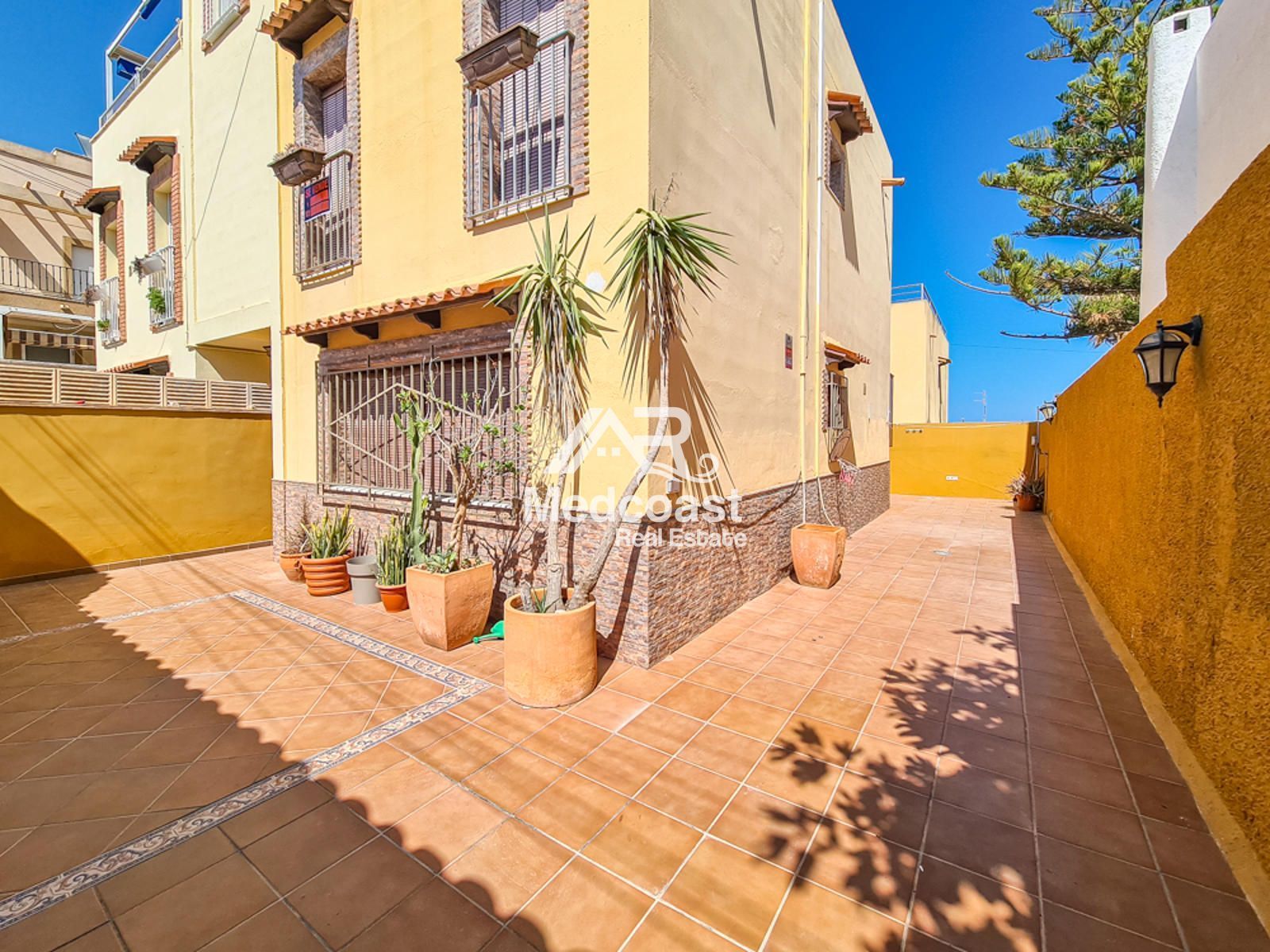 Exterior view of Duplex for sale in Garrucha  with Air Conditioner and Terrace