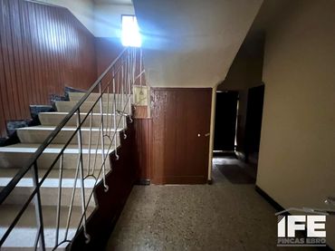 Casa amb balcó en venda a Alagón
