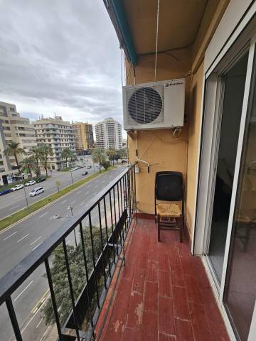 Piso en Venta en Avenida de Ausiàs March en Malilla