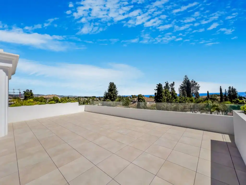 Chalet con piscina en venta en Milla de Oro, imagen 32