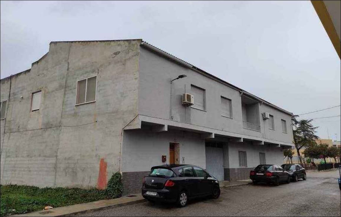 Vista exterior de Local en venda en Alfarp