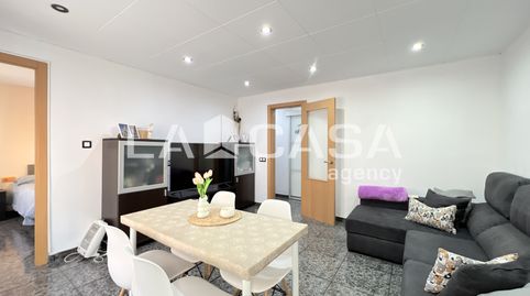 Foto 2 de Piso en venta en Llefià, Badalona