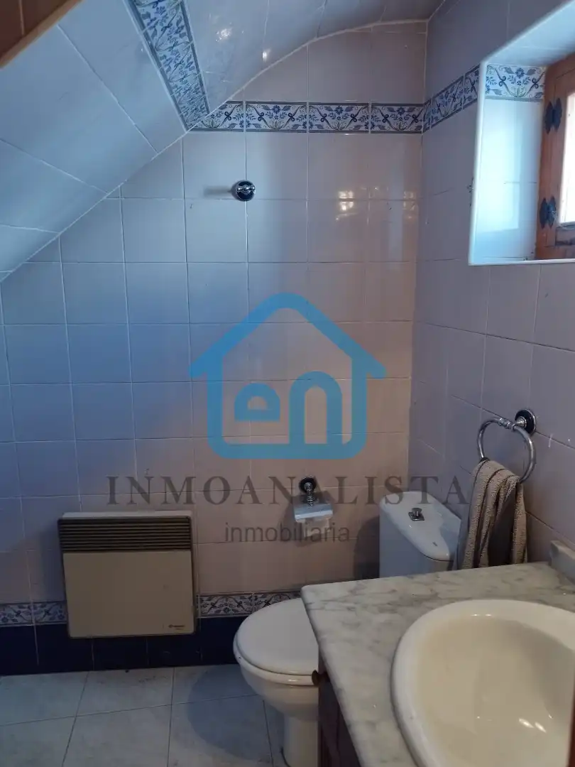 Bathroom of Country homes for sale in Requena  with Heating and Balcony