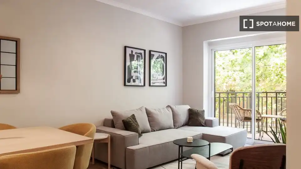 Flat with terrace to rent in Eixample, imagen 2