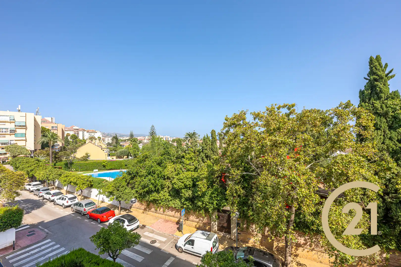 Vista exterior de Piso en venta en Marbella con Aire acondicionado y Terraza