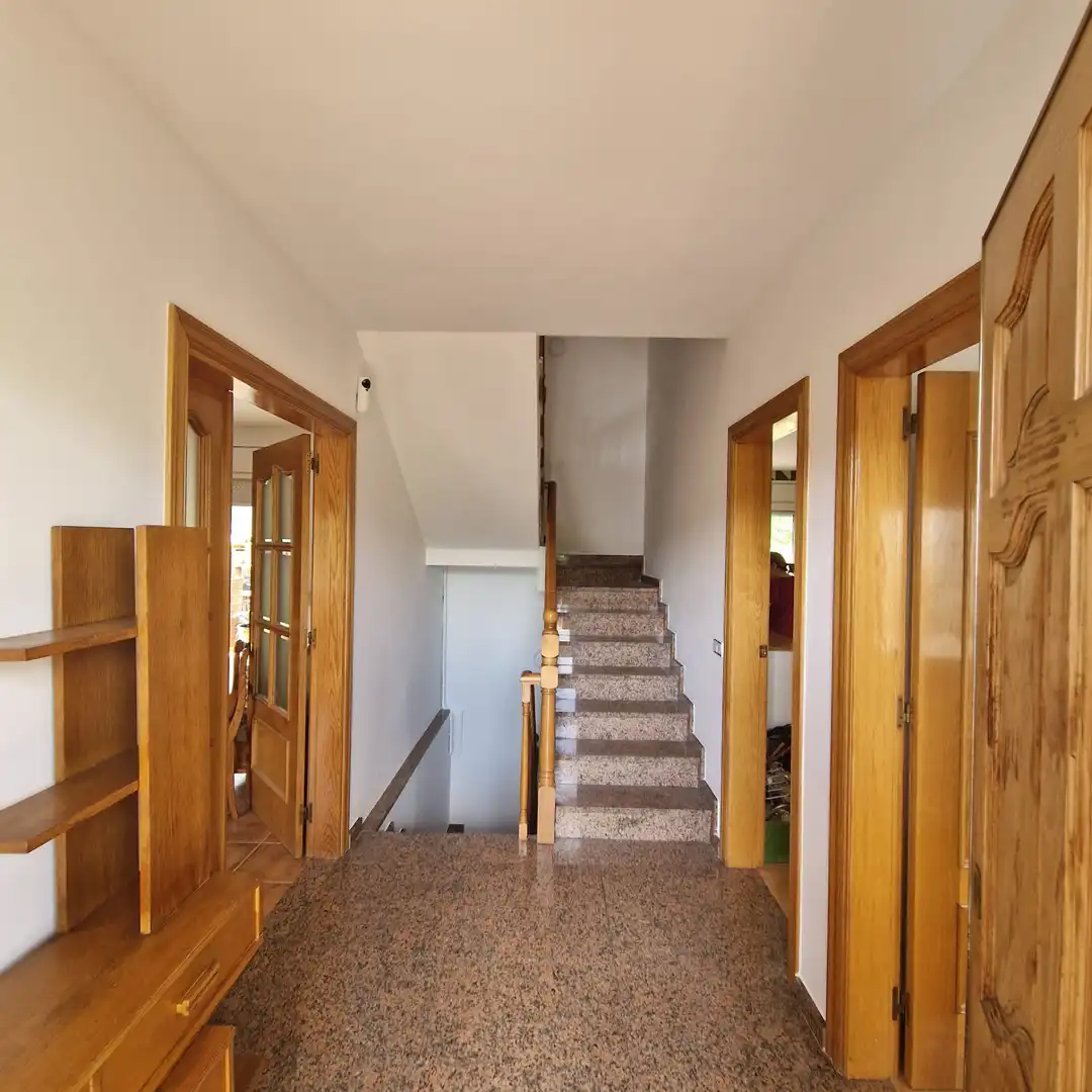 Casa o chalet en venta en Sant Andreu de la Barca con Calefacción, Jardín privado y Parquet