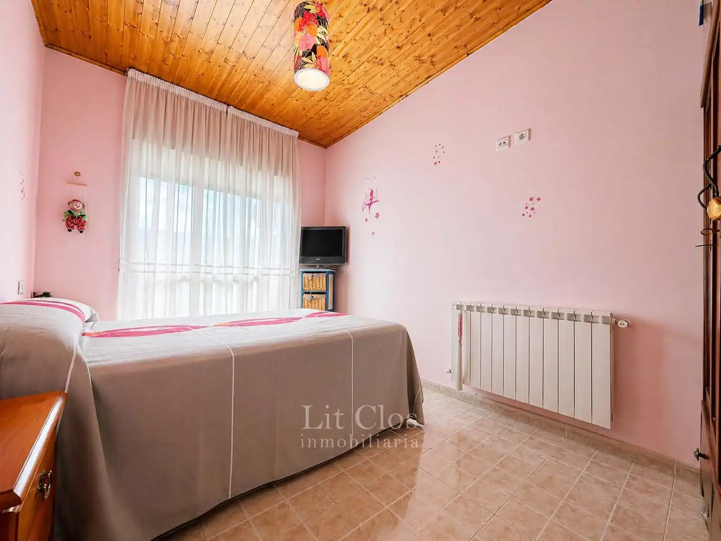Schlafzimmer von Haus oder Chalet zum Verkauf in O Barco de Valdeorras   mit Heizung, Terrasse und Abstellraum
