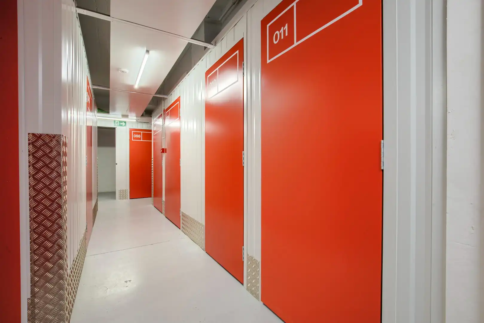 Storage room for rent in Madrid  with Alarm