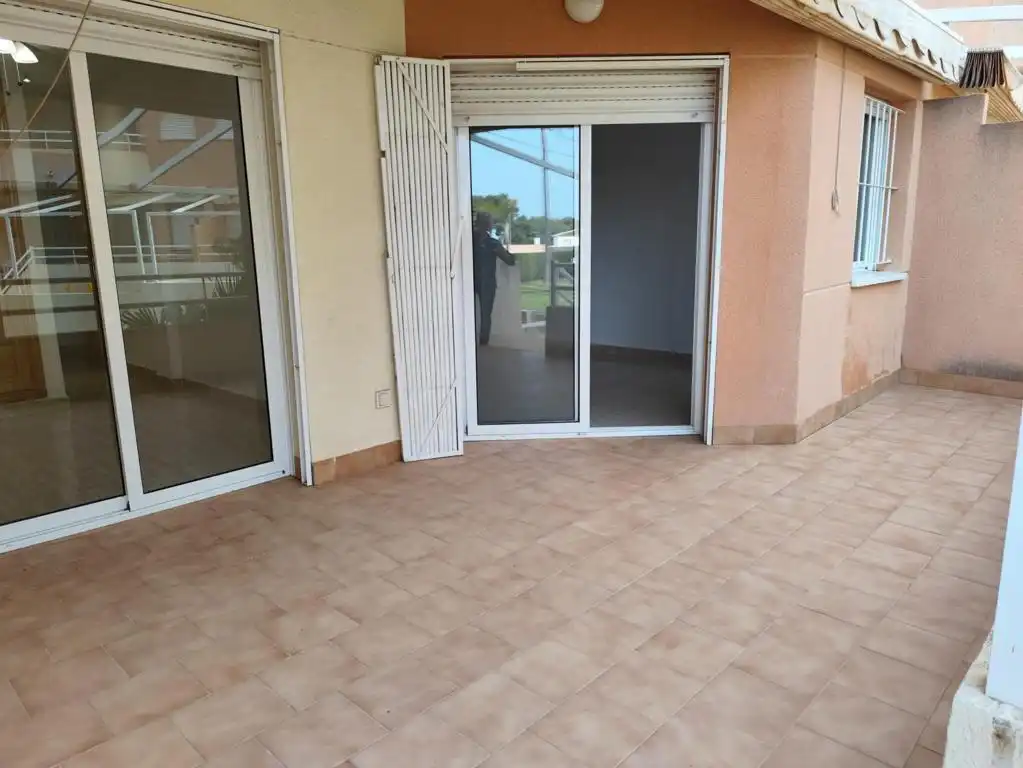 Terraza de Planta baja en venta en Orihuela con Aire acondicionado, Calefacción y Jardín privado