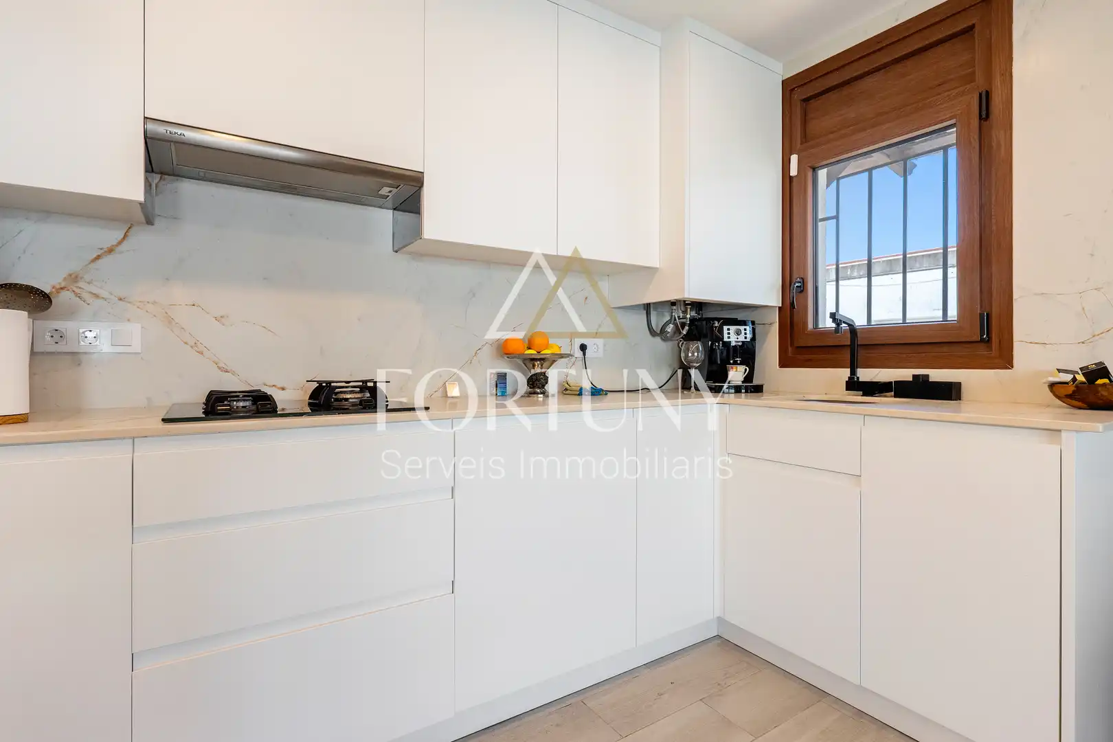 Küche von Wohnung zum Verkauf in Cambrils mit Klimaanlage