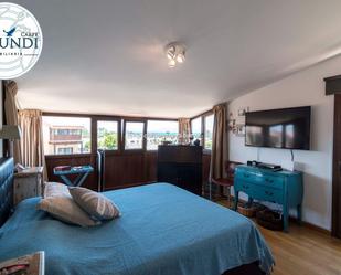 Dormitori de Casa o xalet en venda en La Oliva amb Terrassa i Balcó