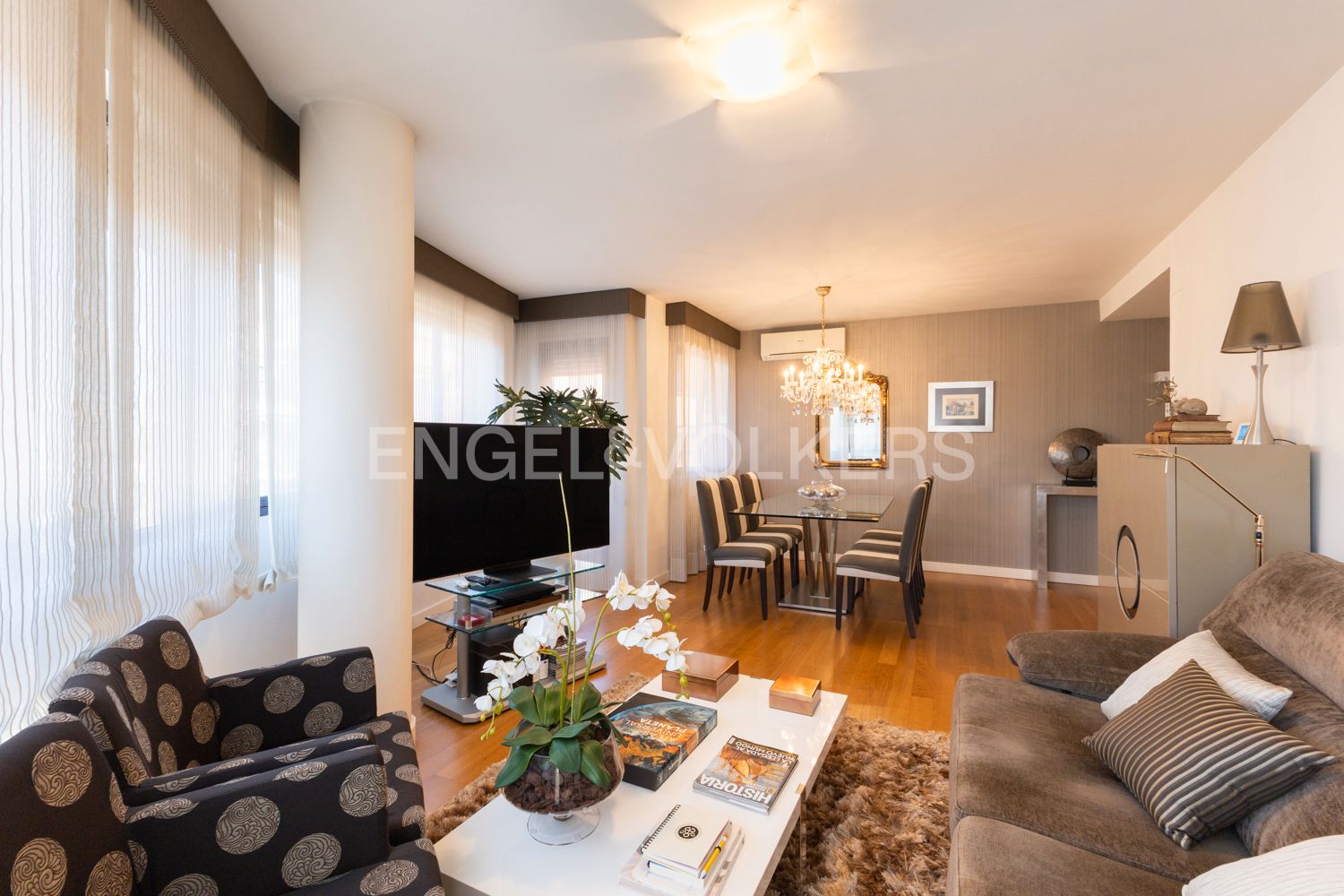 Living room of Apartment for sale in Castellón de la Plana / Castelló de la Plana  with Air Conditioner, Heating and Parquet flooring