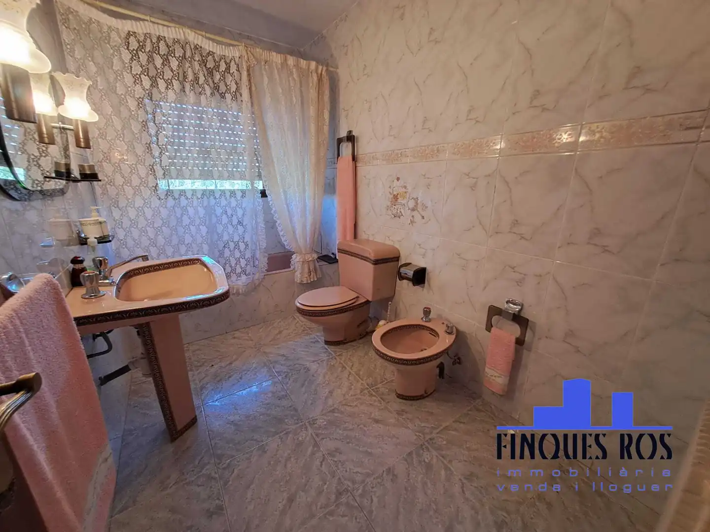 Bathroom of Houses for sale in Vinaròs  with Air Conditioner, Heating and Private garden
