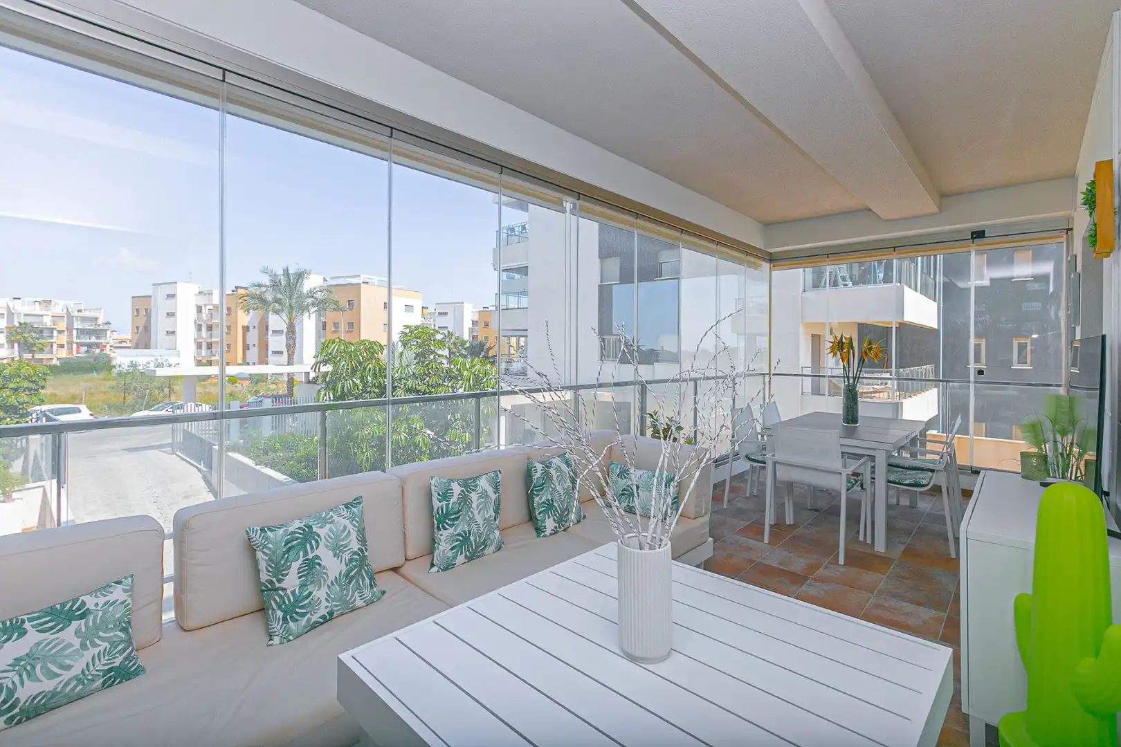 Appartement compact avec piscine à vendre à Calle pistacho