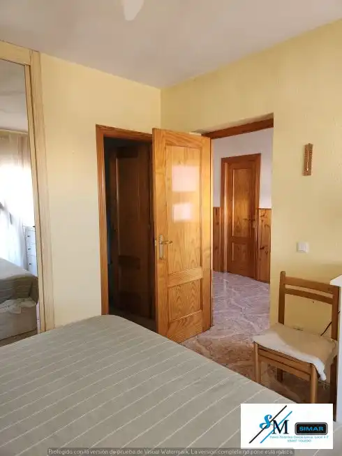 Habitación de Casa adosada en venta en Numancia de la Sagra con Aire acondicionado, Calefacción y Jardín privado