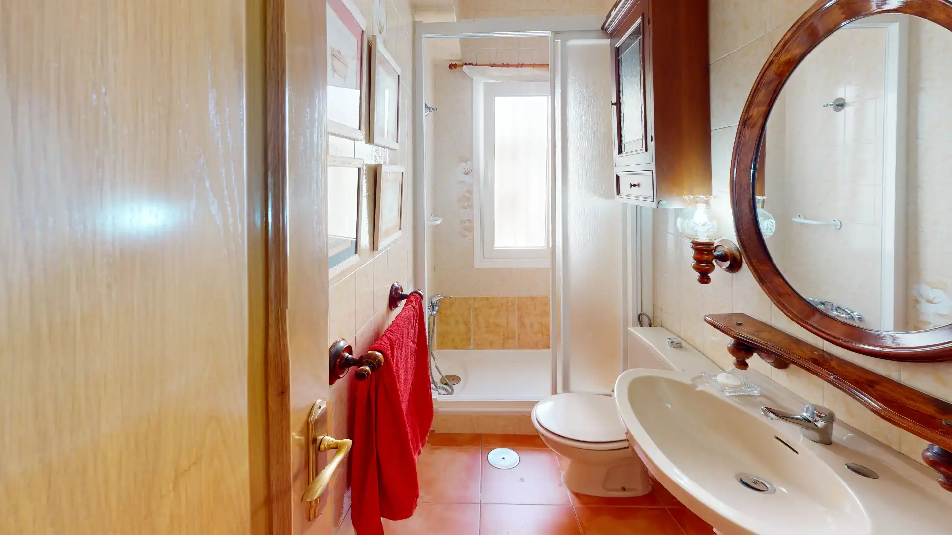 Baño de Piso en venta en Almería con Aire acondicionado, Amueblado y Horno