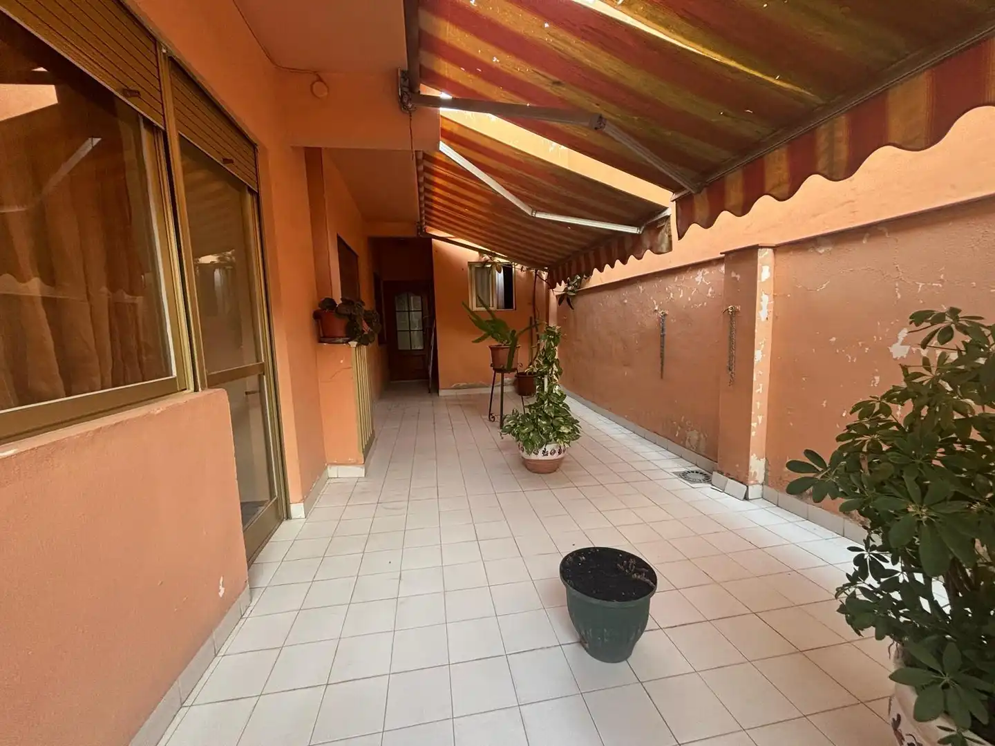 Vista exterior de Casa o chalet en venta en Casco Urbano