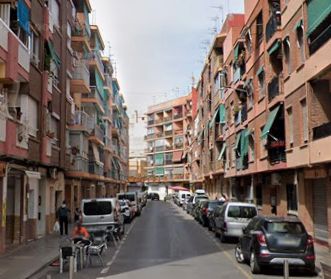 Vista exterior de Pis en venda en Torrent amb Moblat i Internet