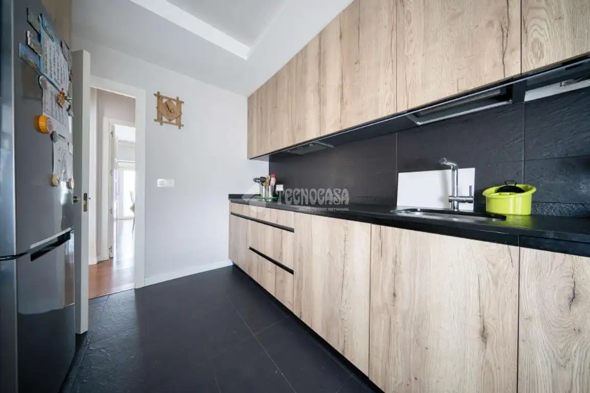 Kitchen of Flat for sale in Valladolid  with Heating and Terrace