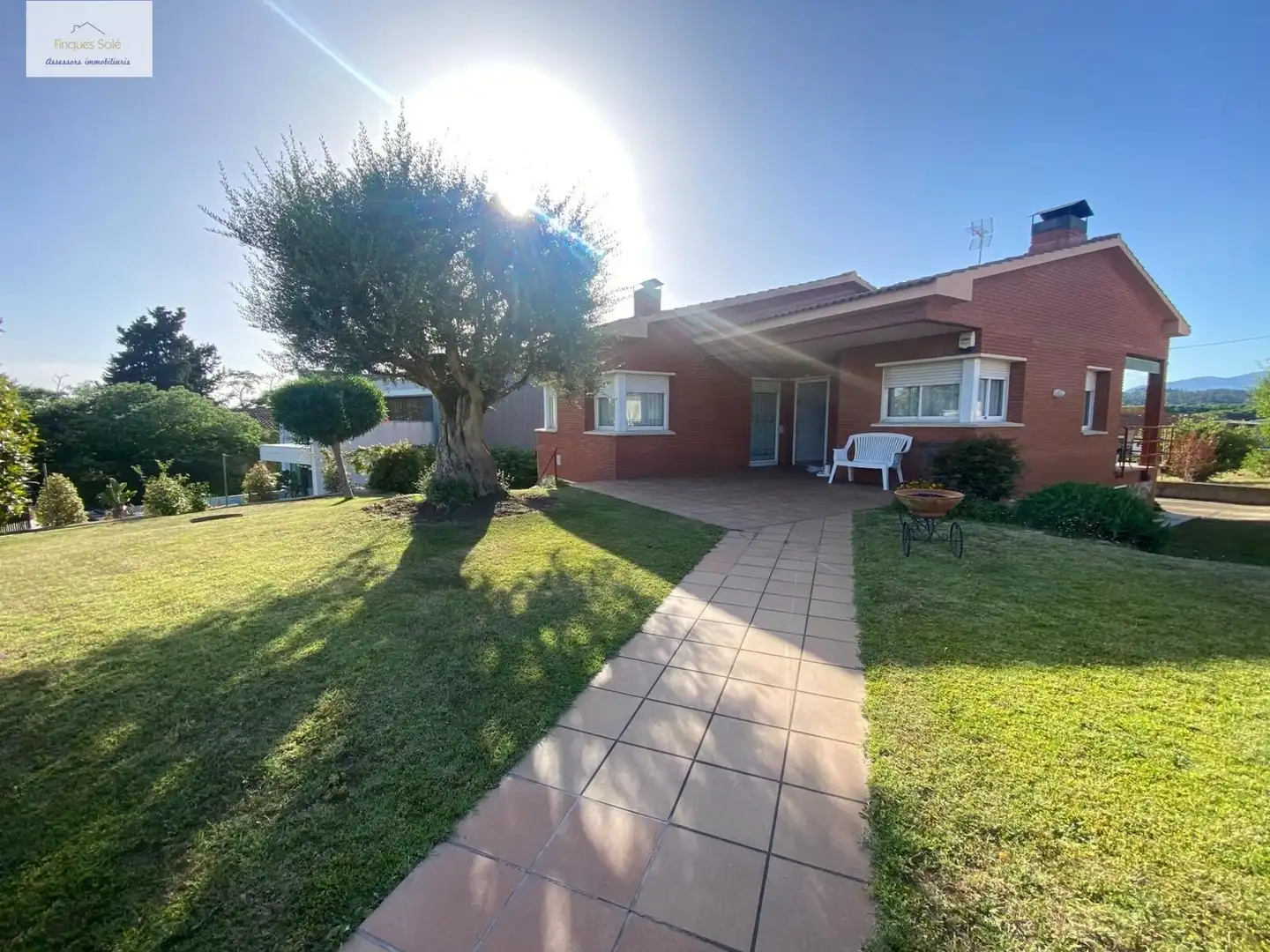 House with garden for sale in La Roca del Vallès