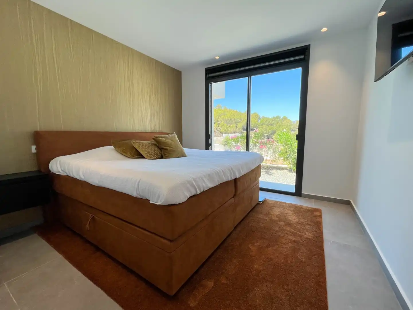 Schlafzimmer von Haus oder Chalet zum Verkauf in Benissa mit Klimaanlage, Heizung und Privatgarten