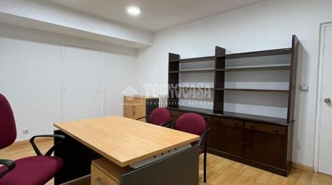 Foto 5 de Oficina de alquiler en Barrio del Centro, Gijón